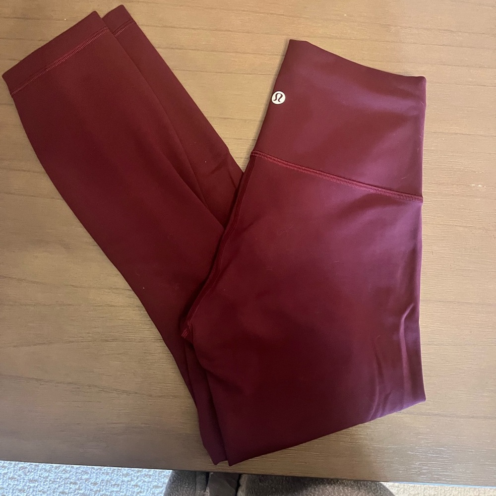 Lululemon wunder trains